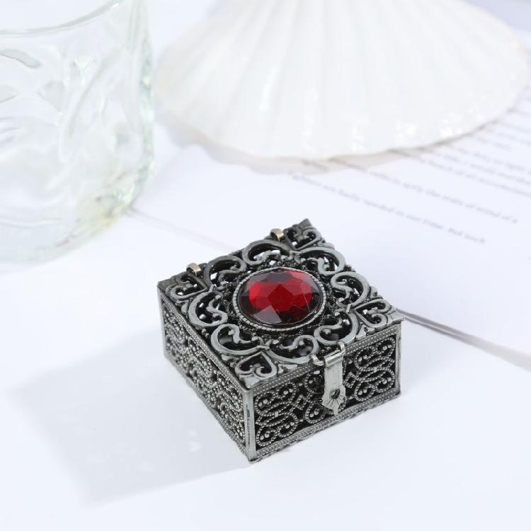 Sturdy Zinc Alloy Jewelry Storage Box Unique Jewelry Organizers With Soft Lining for Necklace Earrings Jewelry