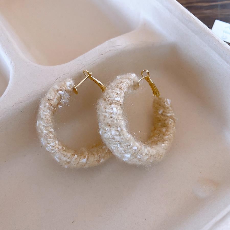 Ретро шерстяные вязаные круглые серьги серьги мода личность темперамент серьги женщины