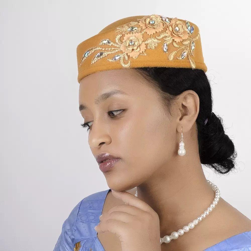 Vintage Pillbox Hat Flower Airline Stewardess Caps Uniform Stewardess Hat Felt Beret Live Show