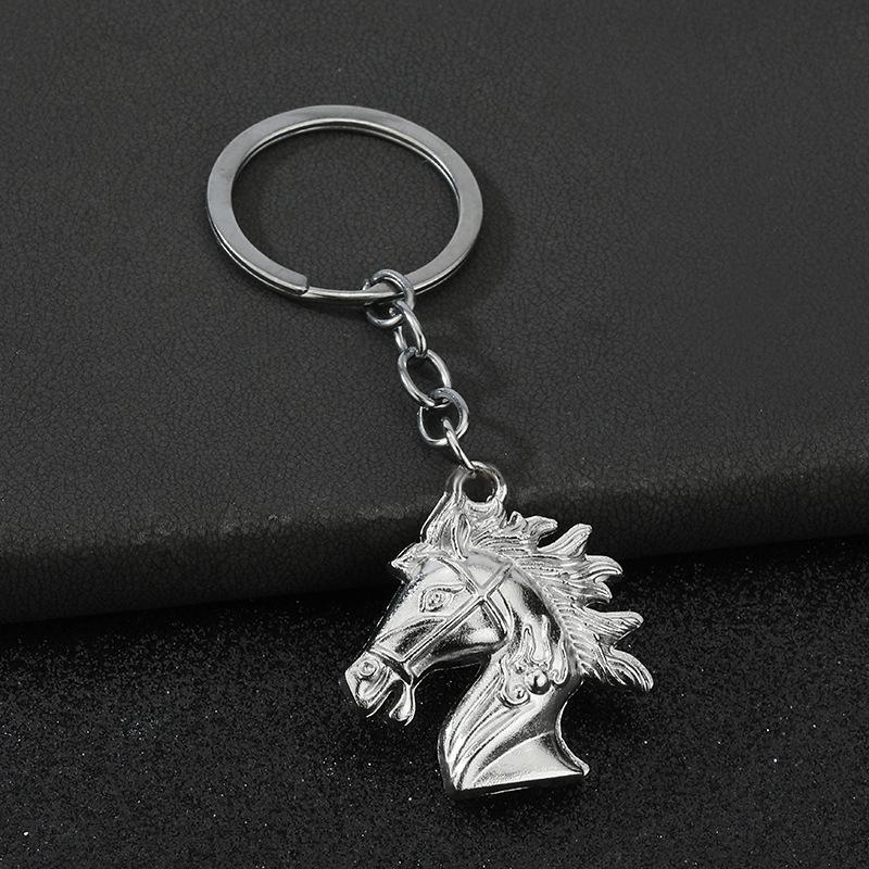 Vintage Metal 3D Horsehead Keychain Pendant Backpack Hangings Decoration Souvenirs Gifts
