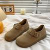 Birkenstocks sind All-Inclusive, neue Frühlingsmodelle, flache Öffnung zwei, einzelne Schuhe, faule Schuhe.