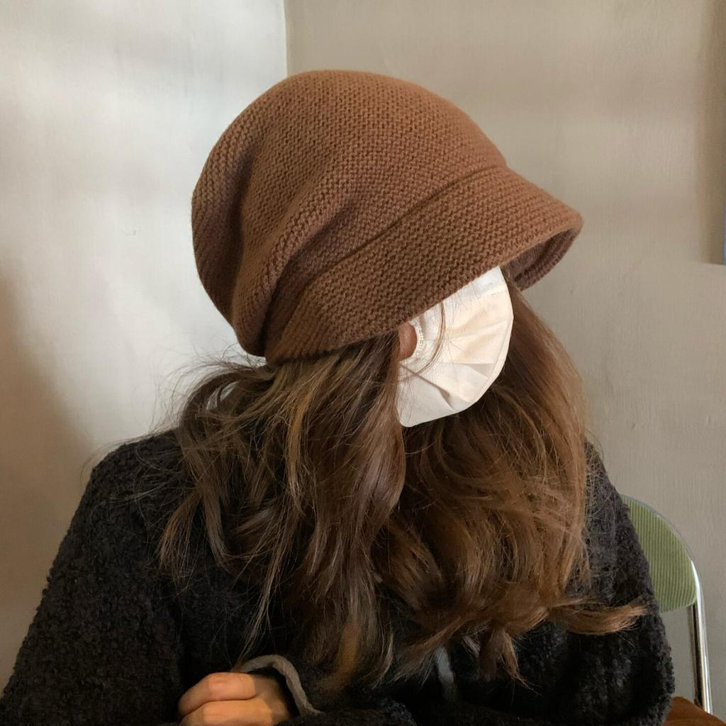 Autumn and winter knitted bucket hat women show small face warm ear protection wool hat simple versatile pile hat