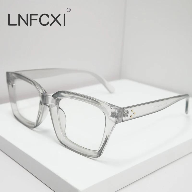 Quality Anti-Blue Light Retro Rivets Square Women Glasses Frames Fashion Optical Eyeglasses Frame Men
