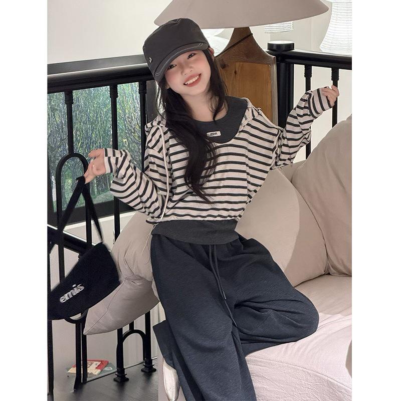 Autumn 2026 Girls' Striped Hoodie & Pants Three-Piece Set for Medium & Large Kids - Casual Spring/Autumn Wear