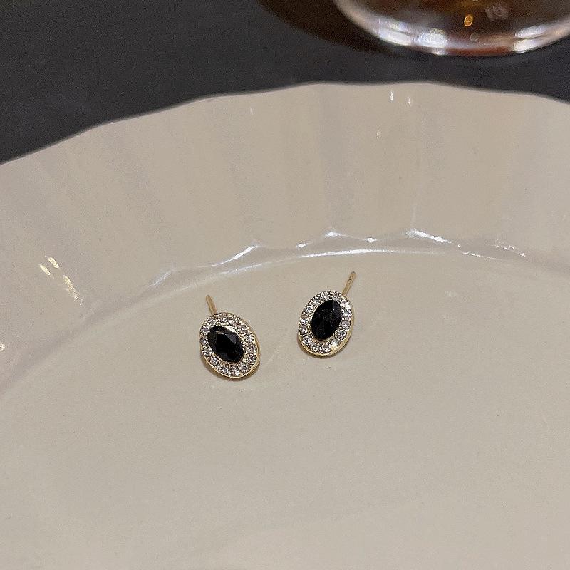 S925 Silver Needle Black Zircon Geometric Earrings - Light Luxury, Versatile Style for Women