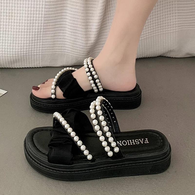 Internet Celebrity Slippers Wear Summer Women 2025 New Pearl Fairy Wind Two Wear Thick-soled Small Fragrant Beach Sandals