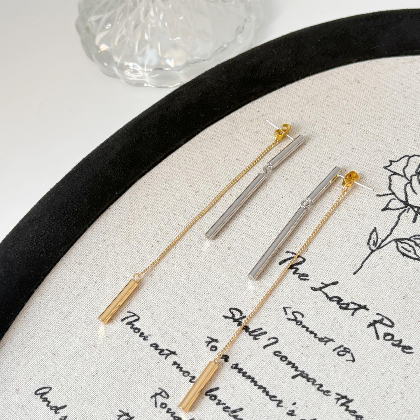 Copper-Plated Gold Minimalist Color Block Dangle Earrings - Sophisticated, Versatile Ear Cuffs with a Fashionable Exaggerated Design