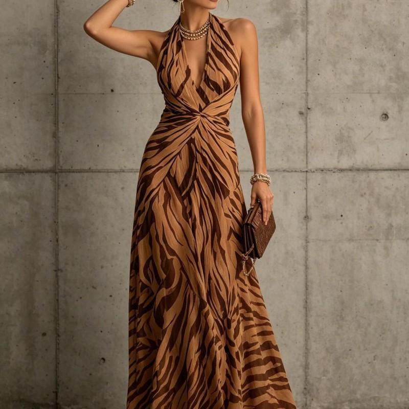 2026 French Vacation Style Halter Neck Pleated Long Dress Elegant Slim Fit Party Women