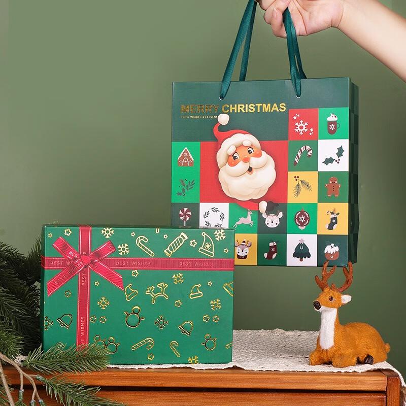

Fumade Christmas Gift Paper Bag Set