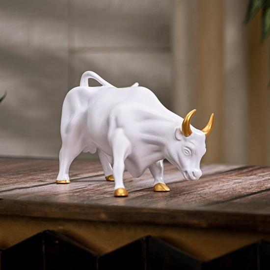 12.97 Cm Bull Statue for Home, Office, or Gift, Elegant Desk Ornament for Motivation and Success, Perfect for Modern Decor, Feng Shui