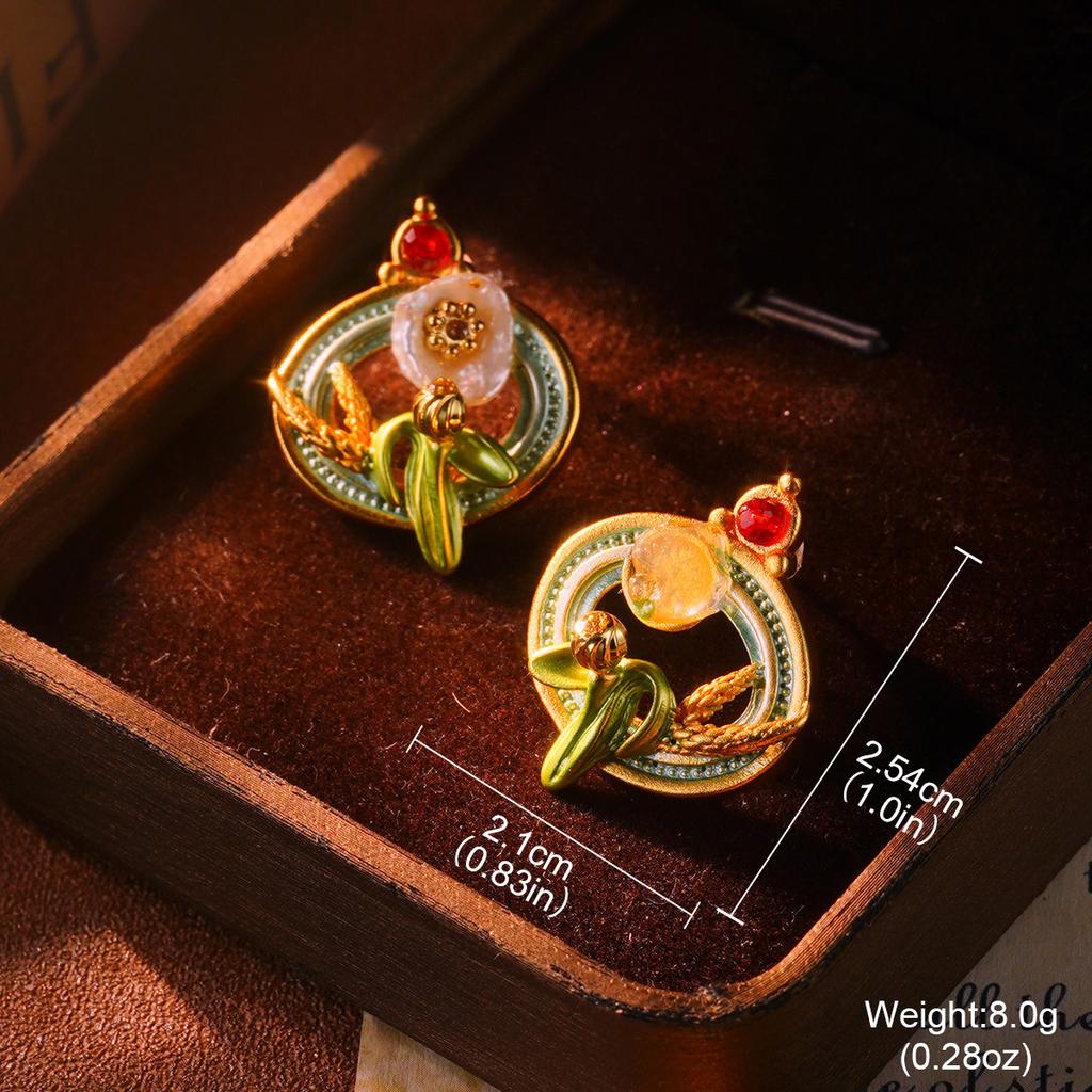 Retro Flower Love Earrings Natural Pearl Oil Painting Series Niche Female Stud Earrings Geometric High-end Earrings