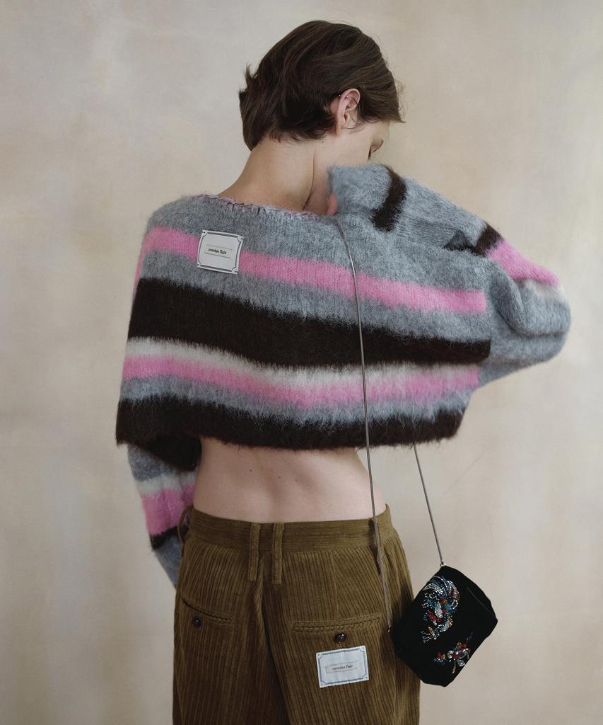 Obeodyupeulleeo Hairy Wool Crop Knit_Stripe