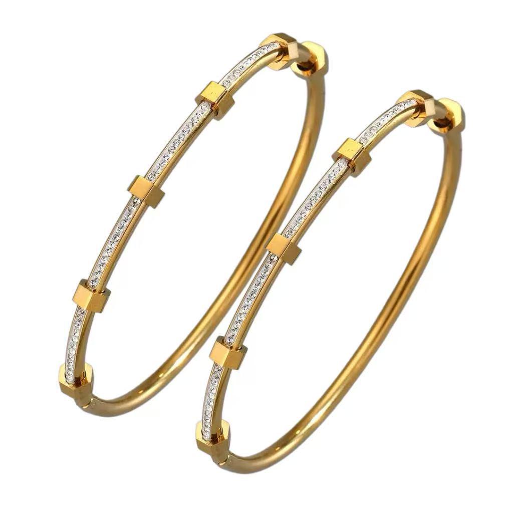 Bracciale da Donna Semplice e alla Moda in Acciaio Inossidabile con Intarsi di Strass - Gioiello con Fibbia in Titanio Anti-Sbiadimento