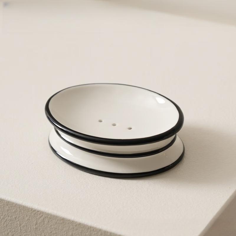 

Винтажная керамическая мыльница с дренажом