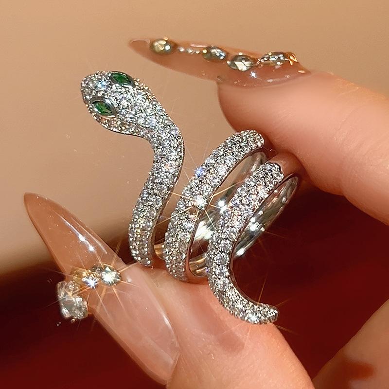 

Jewelry Set Jewelry Earrings Ring Serpentine Design High Sense Light Luxury Super Flash Zircon Women