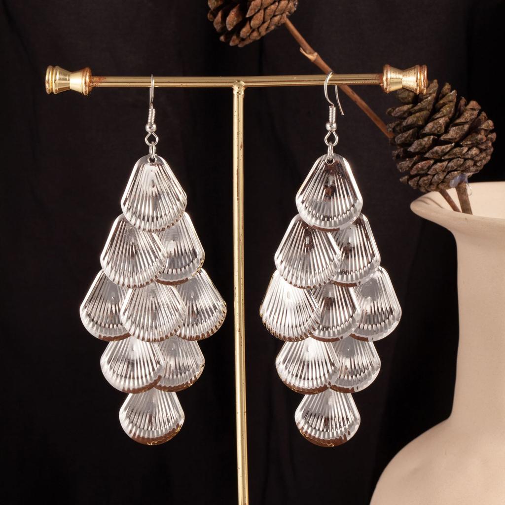 Personalized Indian Baroque Retro Wind Willow Leaf Long Women'S Earrings Hollow Love Multi-Layer Fringed Earrings