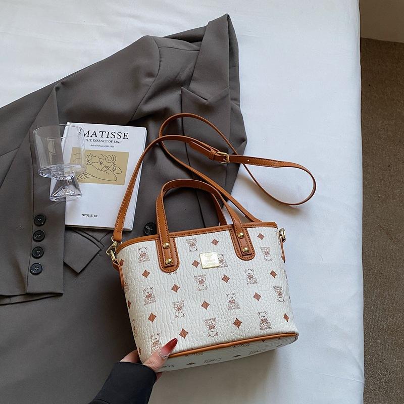 

Премиальная текстура универсальная модная женская сумка 2025 весна новая сумка-мессенджер сумка-ведро