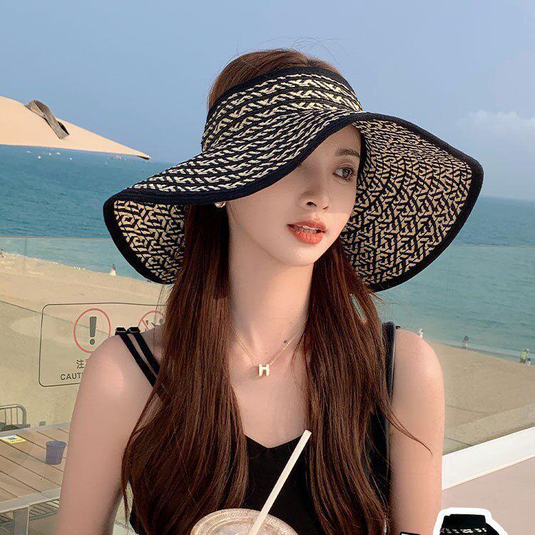 Woman Summer Straw Hat With Large Brim And Foldable Design For Outdoor Sun Protection