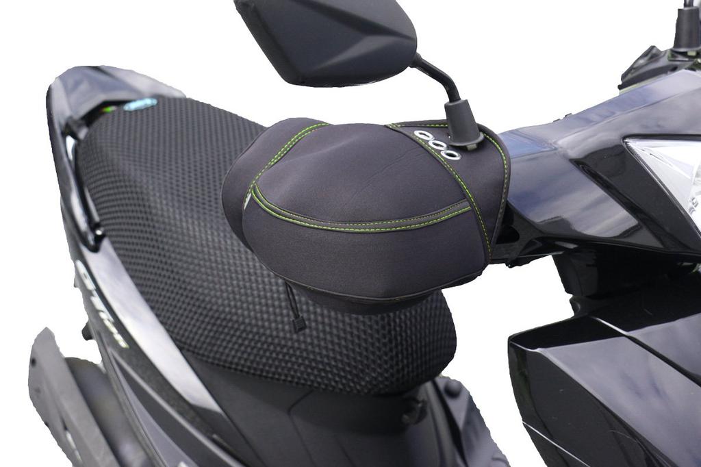 SKT Industries Waterproof and Neoprene Motorcycle Handlebar Cover Cold-Resistant WNHC-03-SKT (Black/Orange)