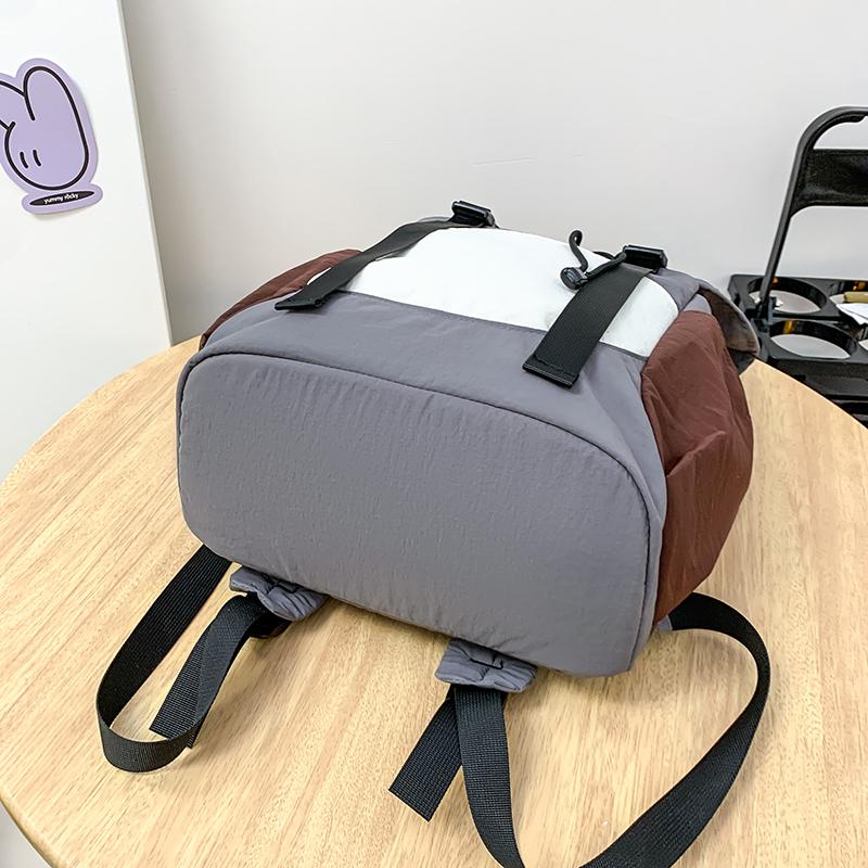 Travel Backpack Unisex Large Capacity School Bag Waterproof Outdoor Backpack Lightweight Commuter Computer Bag