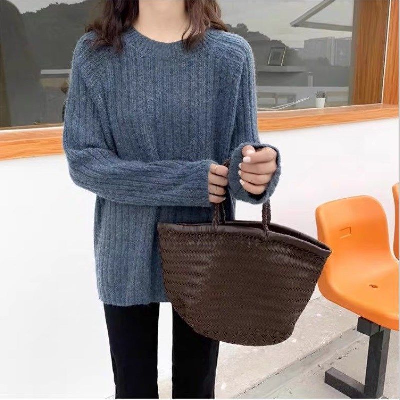 Pulloverstickad Tröja Lös Basstickad Tröja för Kvinnor Mångsidig och Avslappnad Topp för Vår och Höst med En Avslappnad Stil