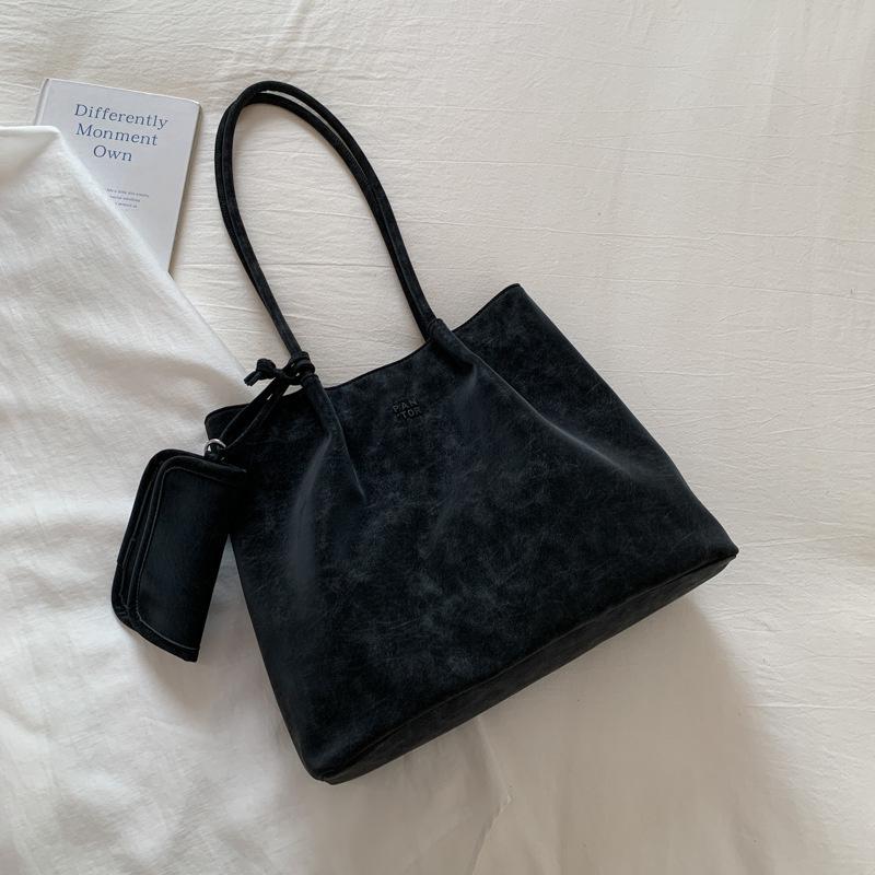 Autumn and Winter Retro Lazy Style Shoulder Bag Fashionable Large-Capacity Commuter Shoulder Bag Shopper Tote