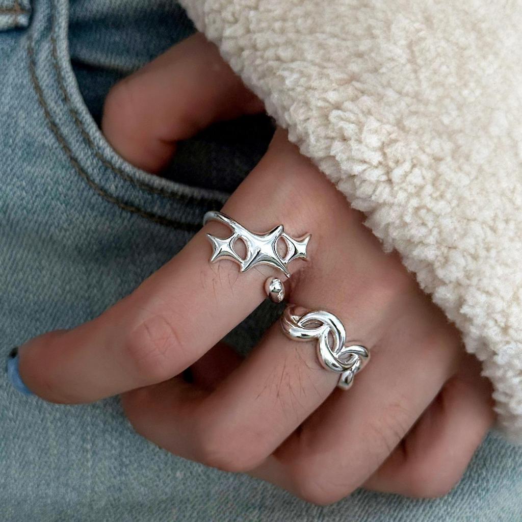 High-End Geometric Openwork Crescent Star Ring - Minimalist, Stackable, Trendy Women's Index Finger Jewelry