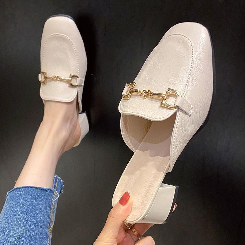 Niche square head cool slippers women's summer 2025 new fashion versatile comfortable casual women's bag head half slippers