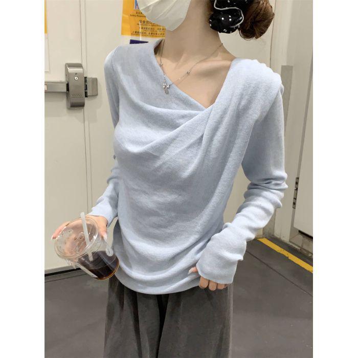 

2025 Осень/Зима Топ с драпировкой на шее, плиссировкой, асимметричным длинным рукавом, в корейском стиле One Size