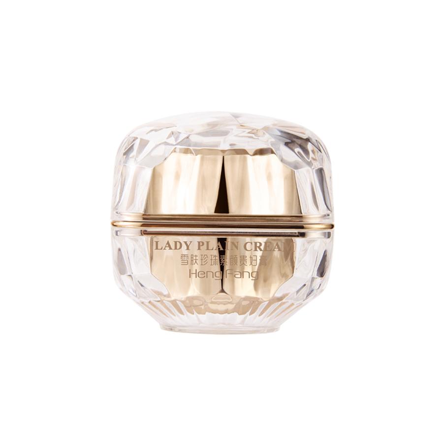 

Увлажняющий косметический крем Essence Pearl Осветляет кожу