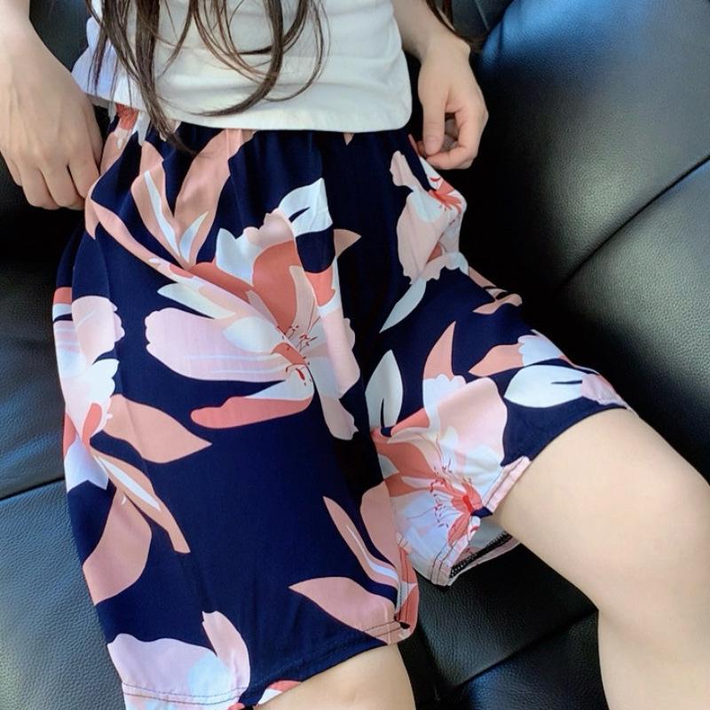 Women's Cotton & Rayon Casual Beach Shorts - Non-Fading, Summer Five-Point Style, Wear Indoors or Outdoors