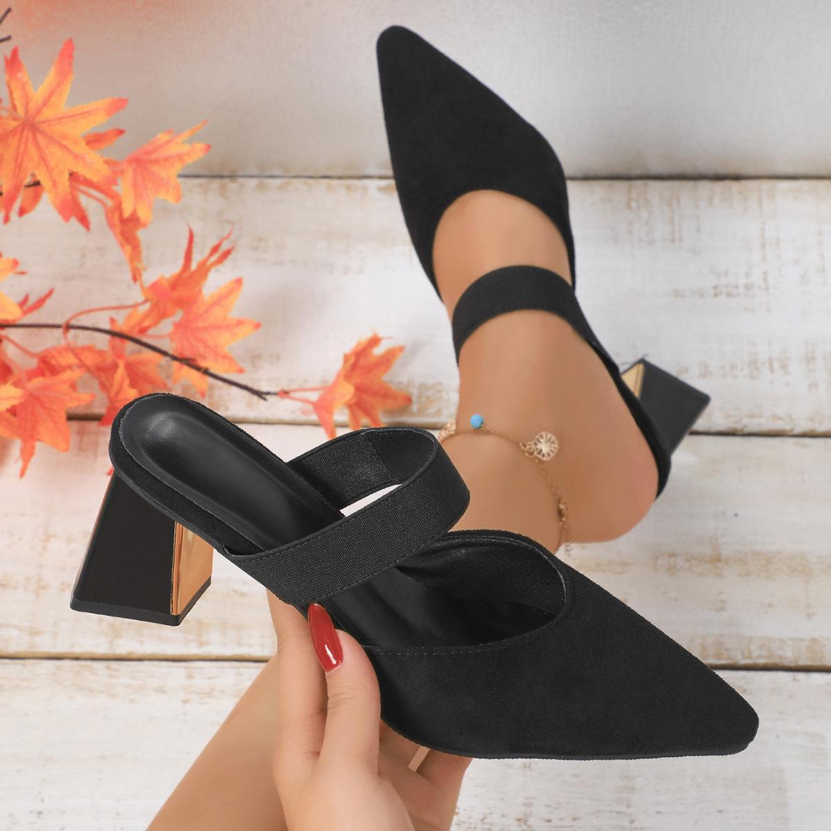 

Модная обувь женская 2025 Закрытый носок Женские тапочки Модные нарядные тапочки Женские Заостренный носок Высокий каблук Большой размер Женские сандалии 35 чёрный