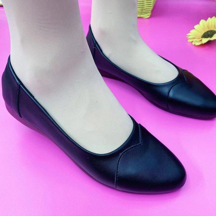 

Work shoes for women, comfortable at work, not tired after standing for a long time in an interview, flat-bottomed non-slip soft-soled professional 41 чёрный