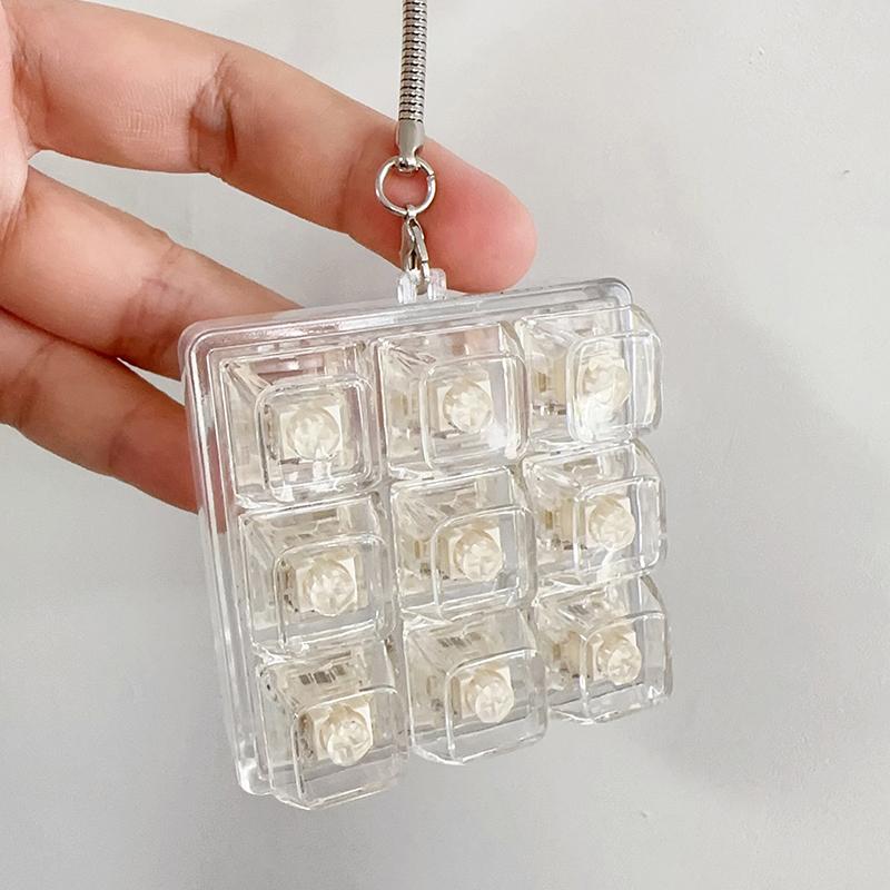 9 Keys Keyboard Keycaps Keychain Fidget Toy Anti-Anxiety Point Keycaps Party Stress Relief DIY Keycaps Toy Keyboard Caps