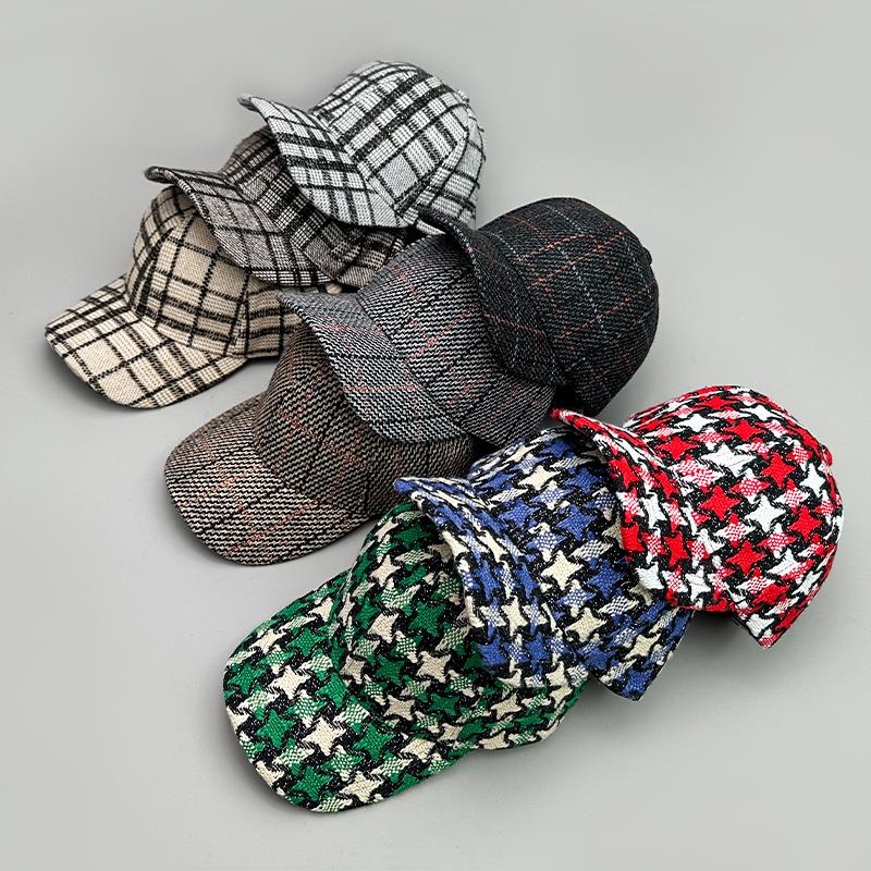 Versatile Color Block Star Baseball Caps Autumn And Winter New Men Womencotton Fashion Casual British Style Check Warm Colorful