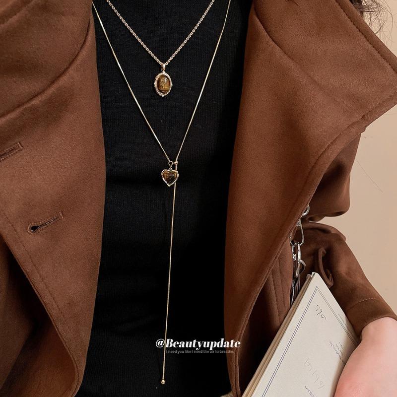 Autumn and Winter Tiger's Eye Stone Pendant Necklace Earrings Maillard Retro Temperament Jewelry Set Light Luxury High-end Jewelry Women
