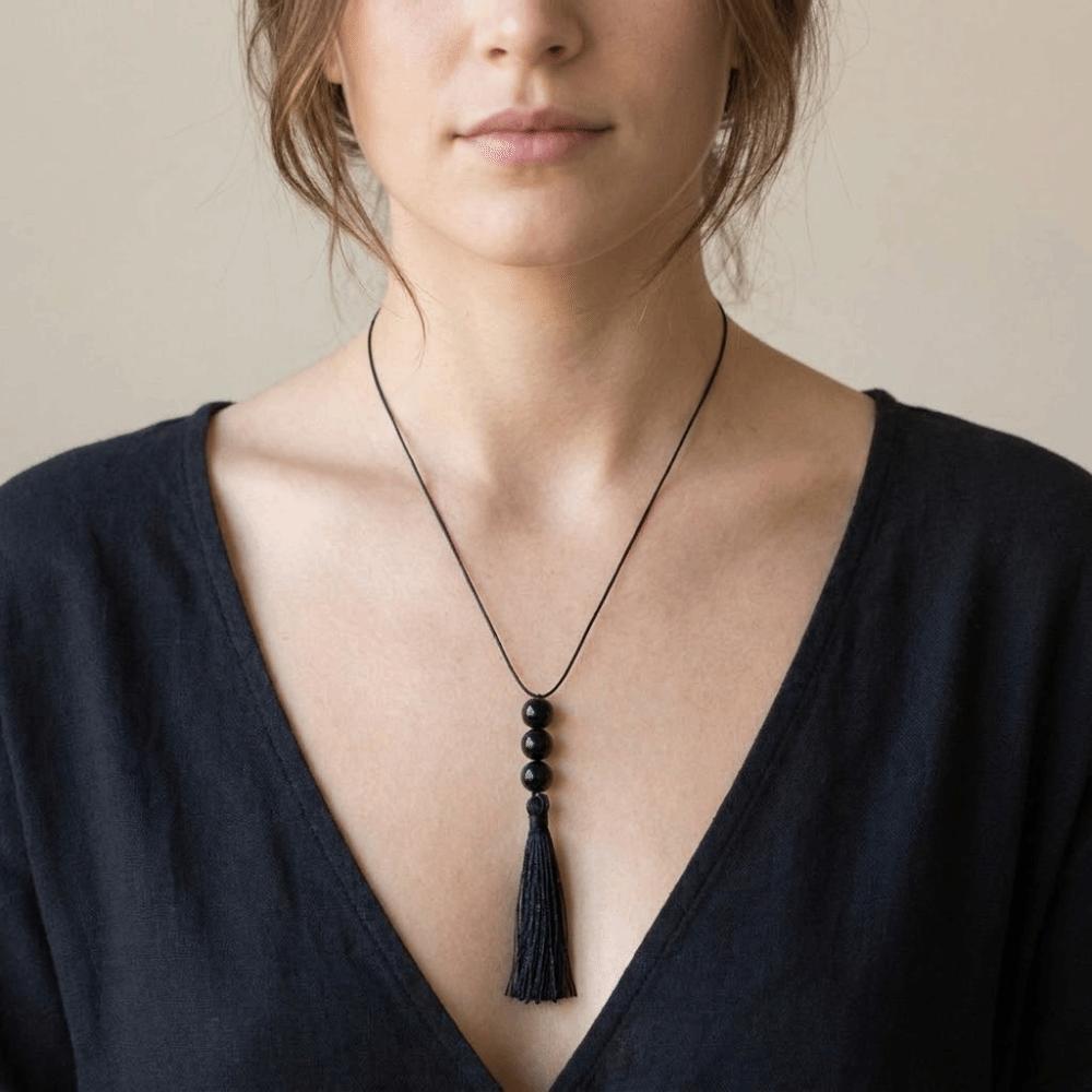 Resin Tassel Choker Long Rope Women Collarbone Chain Neck Pendant Beads Necklace  Bride