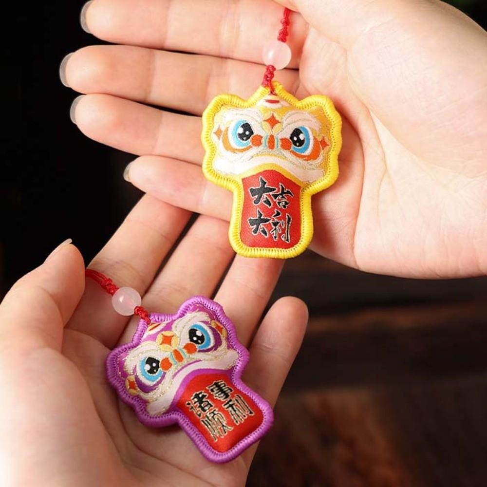 Chinese Style Lion Dance Embroidered Pendant Awakened Lion Hanging Decoration  Cultural Gift