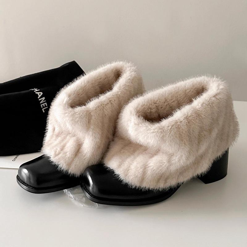 Women's fashion lightweight soft sole winter warm fur one snow boots padded lining non-slip casual sports cotton boots fur short boots