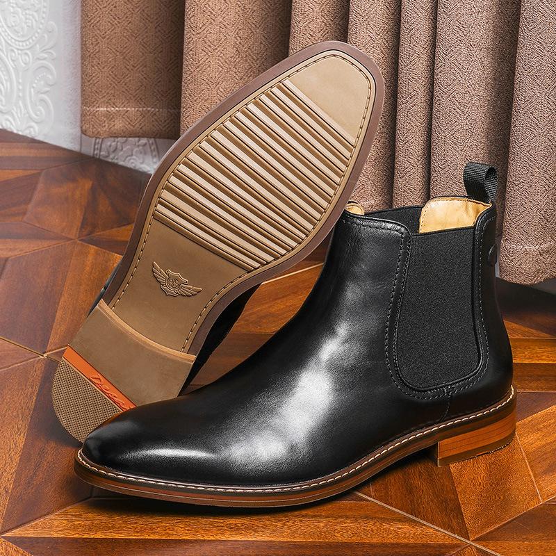 Herren Lederstiefel Top Rindsleder Chelsea Boots One Pedal Herrenstiefel Kleiner quadratischer Kopf Große Stiefel Herren