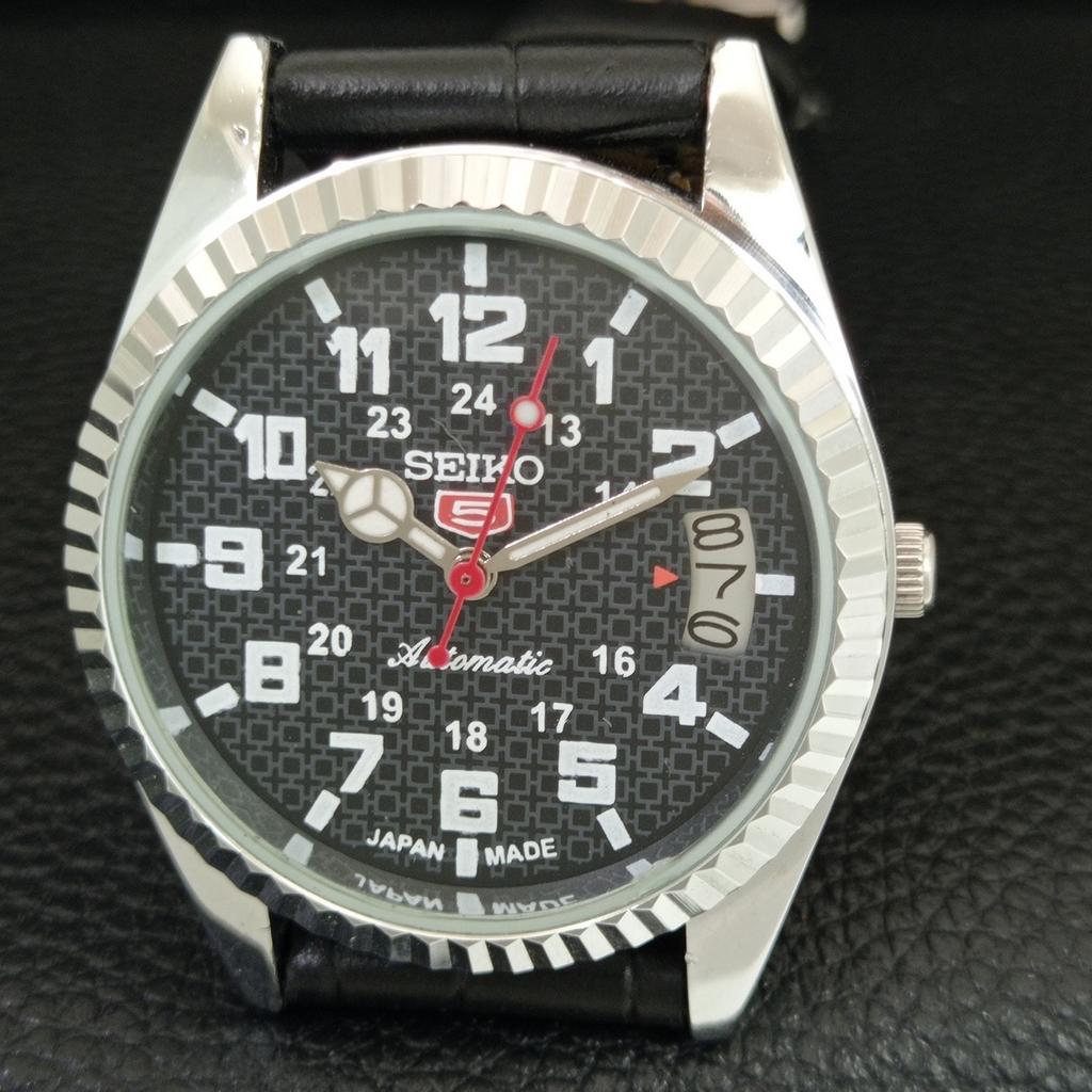 JAPAN VINTAGE REFURBISHED SEIKO 5 AUTOMATIC MENS BLACK DIAL WATCH a443977-1