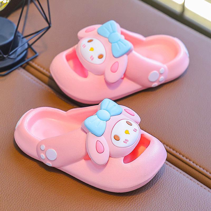 New summer children's slippers, baby garden shoes, children's sandals, cute and adorable girls' sandals