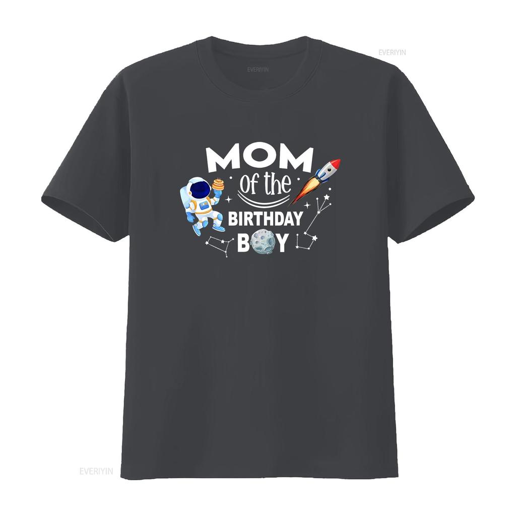 Mom of The Birthday Boy Space Astronaut Family T Shirt Vintage Washed Streetwear Versatile Casual Graphic Designer Clothes