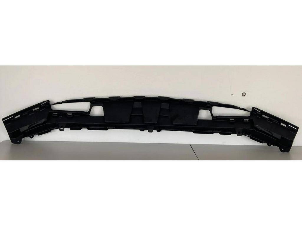 Suport inferior bară față pentru Mercedes-Benz GLC X253