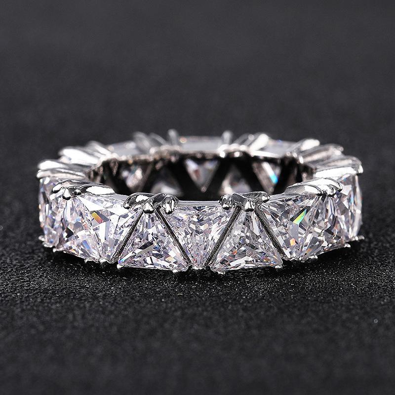 Luxury Fashion EngaSynthetic Gemstoneent Ring Triangle Cut Synthetic Zirconia Ring for Woman Romantic Proposal Gift Jewelry 6