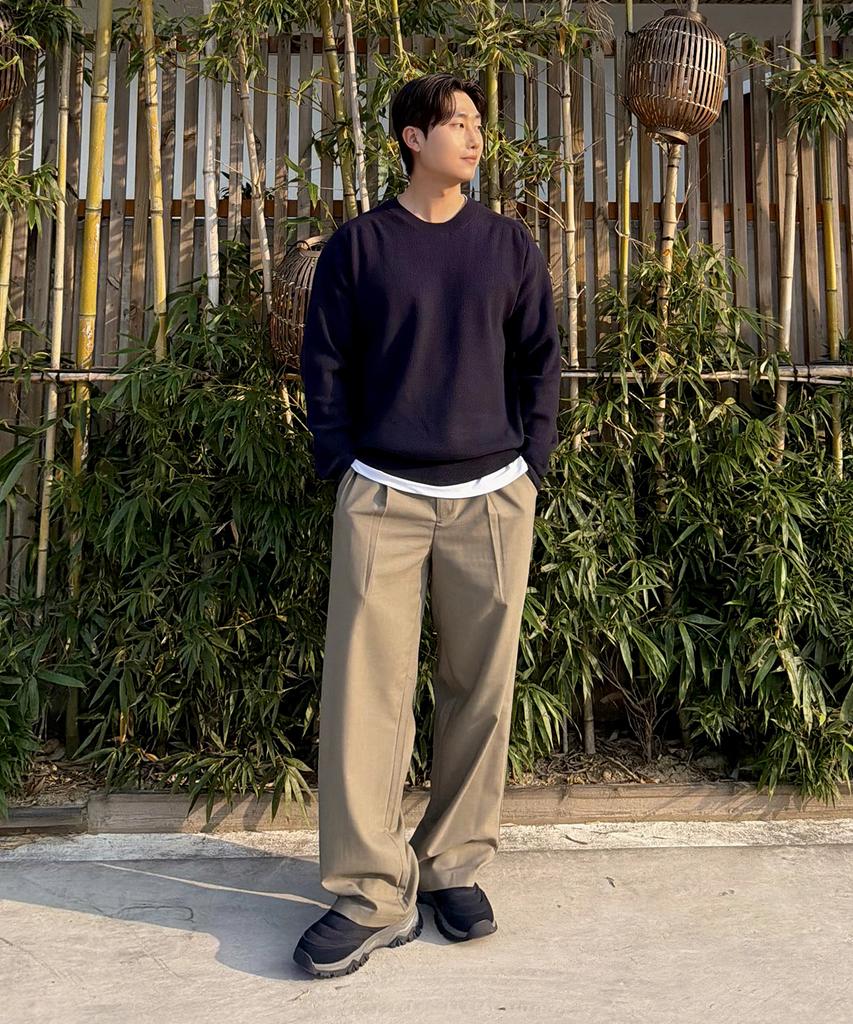 CUZNELLO Soft Saddle Crewneck Knit_Navy