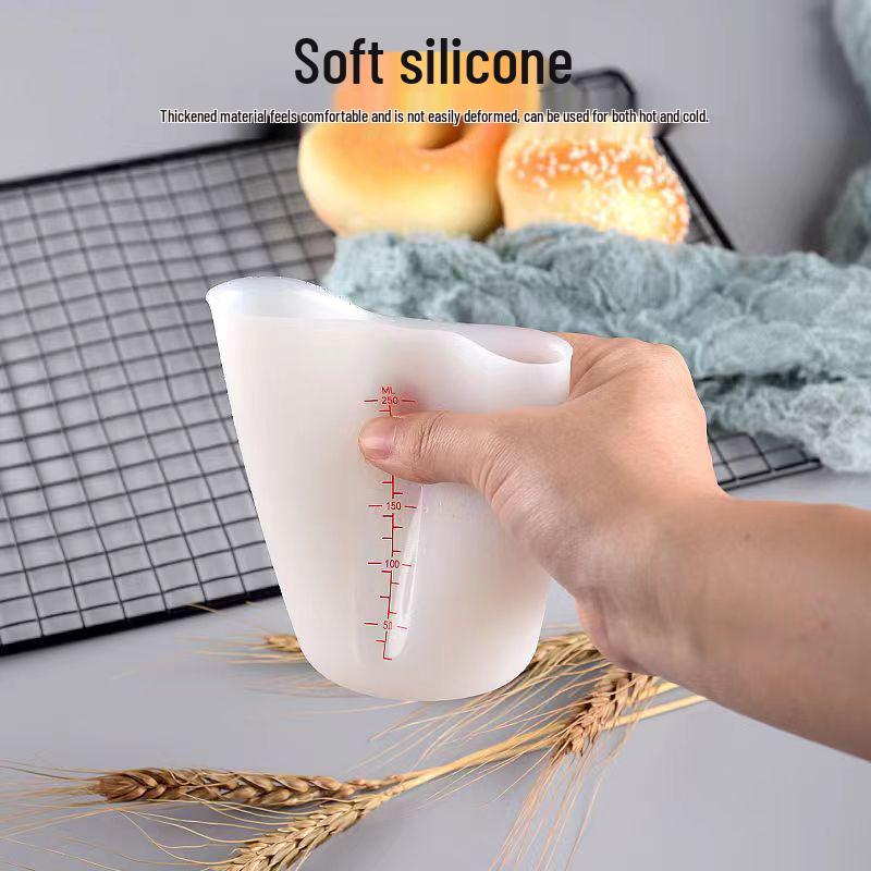 Food Grade Silicone Measuring Cup with Double Scale, 500ML/250ML, for Baking and Milk.