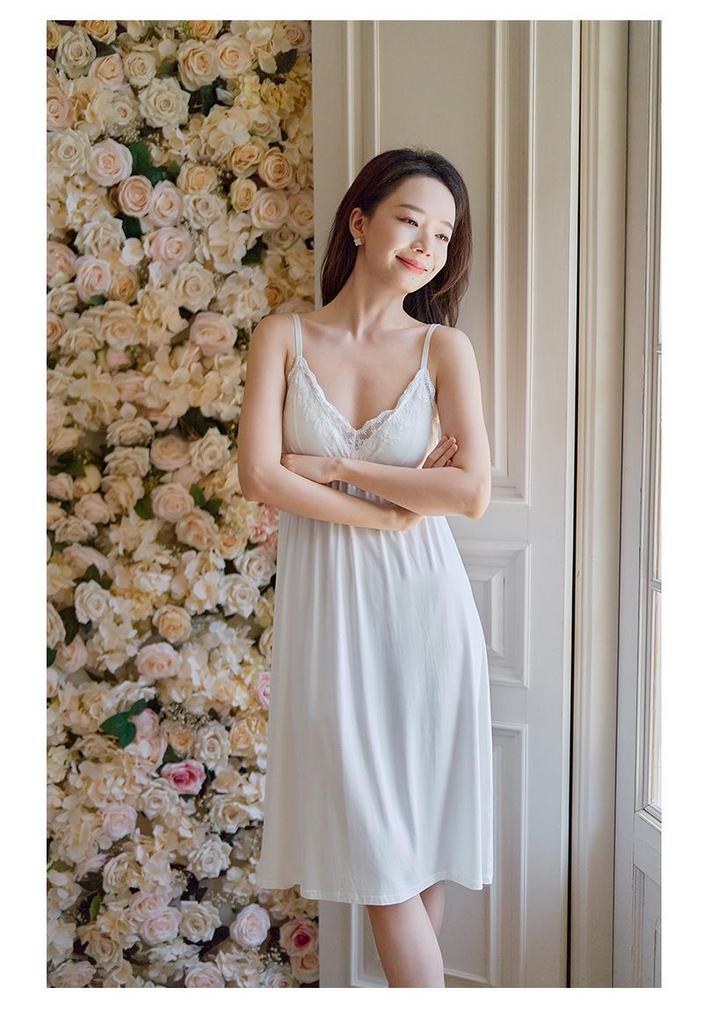 Women's Retro Princess Lace Camisole Dress with Built-in Bra - Spring/Summer Nylon Mesh Pajamas