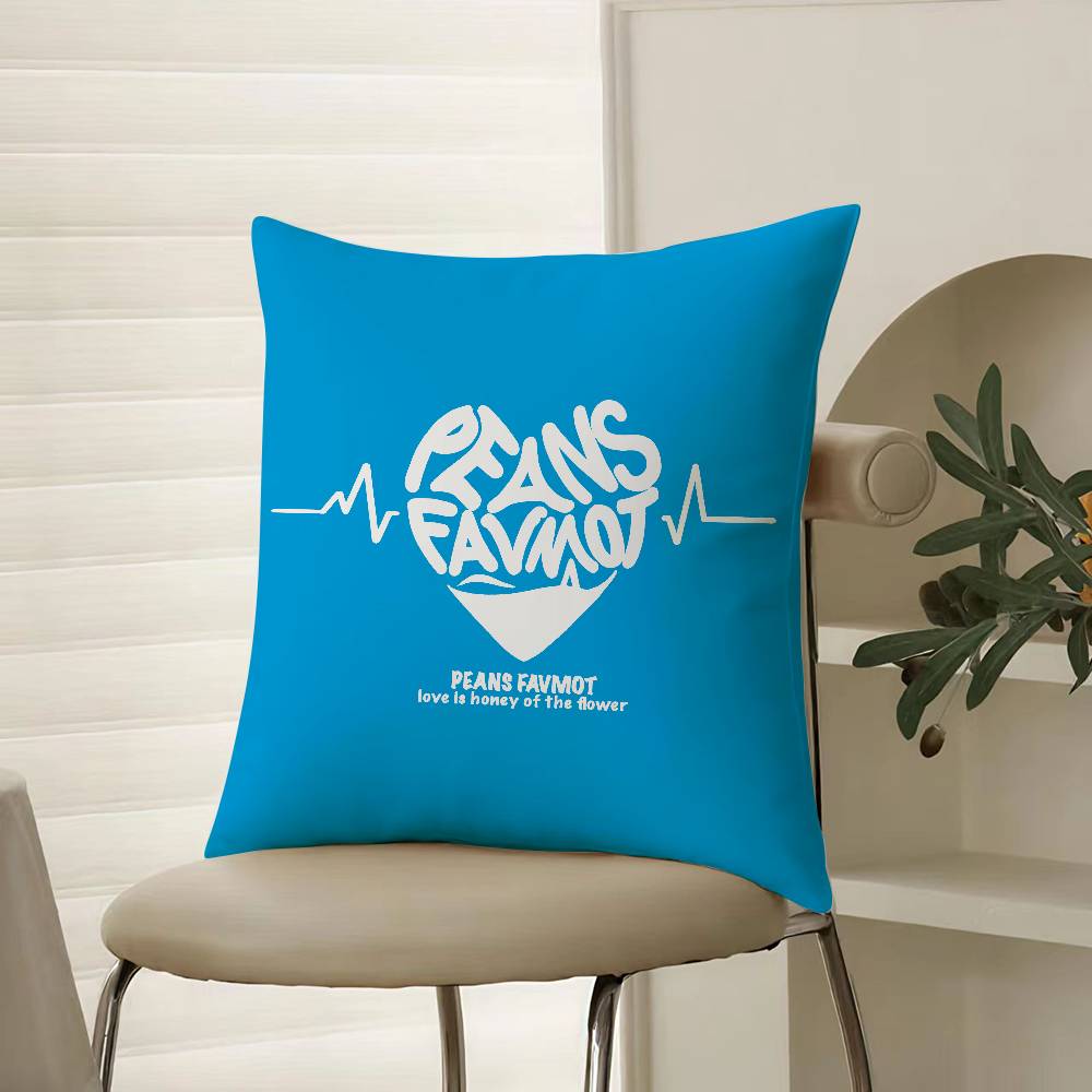 Lovely Sentence For Family Warm Hearts Pillow Case Comfort Sofa Bed Silky Elegant Invisible Zipper Decorative Cushion Cover