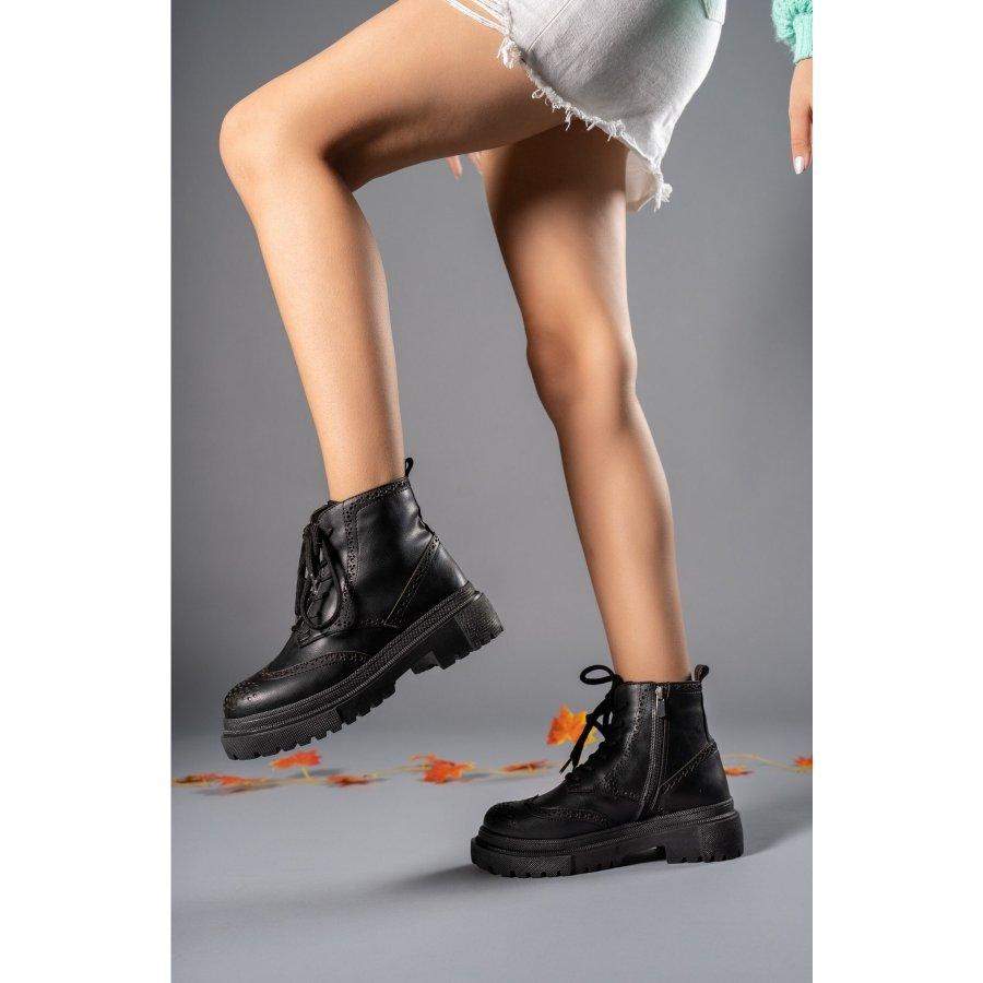 Dámské zimní boty se silnou podrážkou